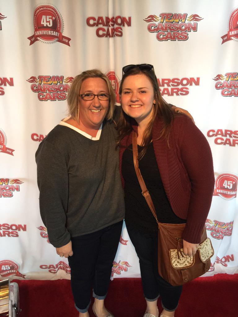 1800Project's tweet image. Say hello to Amy and her daughter. She went home in this clean 2009 Nissan Altima. #CarsonCars. #Project1800