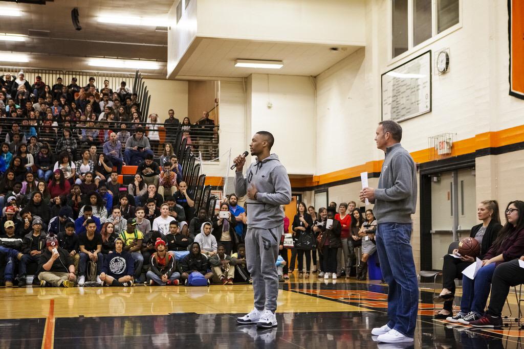 Dame_Lillard's tweet photo. Had a great time talking about RESPECT with @BeavertonHigh students today. Thanks for having me!  #RESPECT #PassItOn http://t.co/2vGQZTNWtw