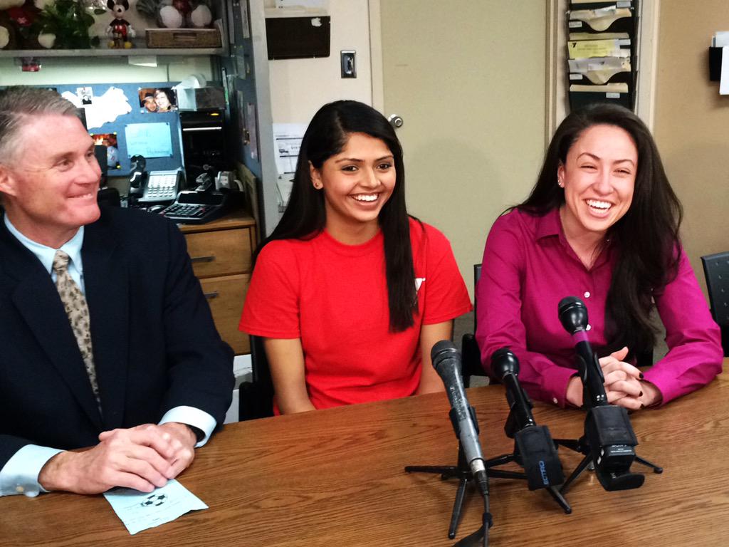 Robert_Mills's tweet photo. Javani Patel, Dominique Rivera, and Katherine Davis at the @GreaterLowellY, where a 26-yo Lowell man was saved Sunday http://t.co/2NpkOctG73