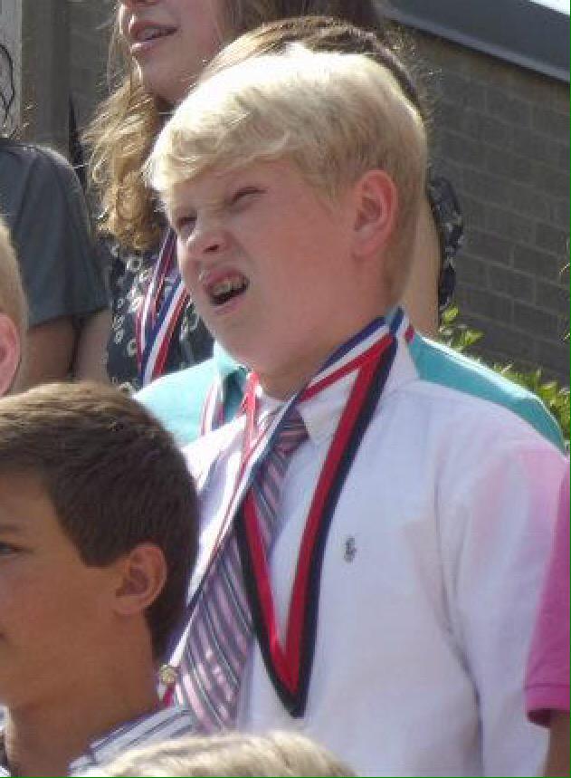 tori_bailey97's tweet photo. this nine weeks got me like http://t.co/uDCFP4nn0Q