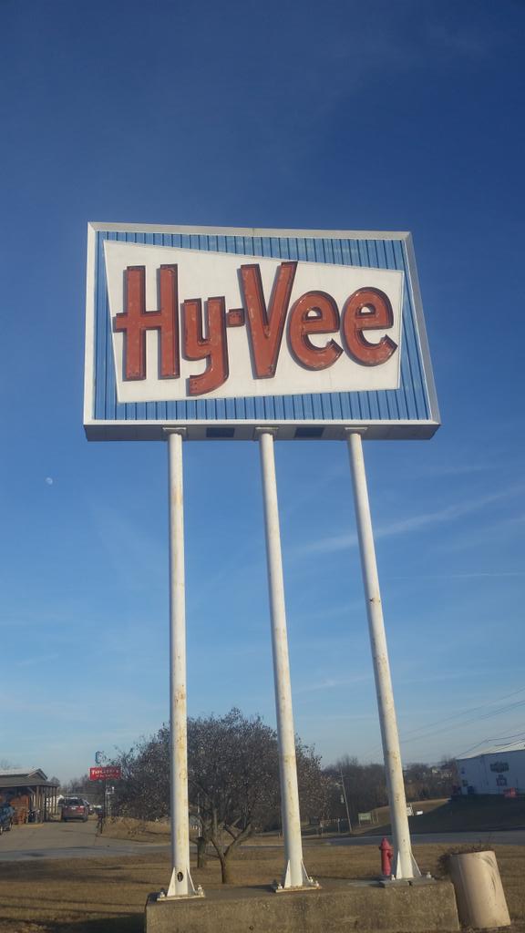 gary_urban's tweet photo. The original sign too http://t.co/OQWpRcZzde