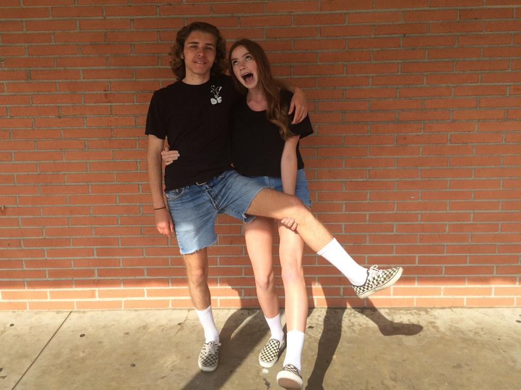 rebeccariegle's tweet image. Twinzzzz #SpringWeek