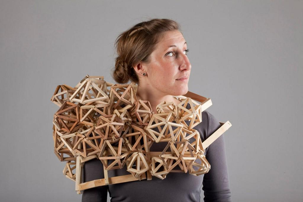 Wearable Sculptures by Tracy Featherstone  bit.ly/1xV5sbU
