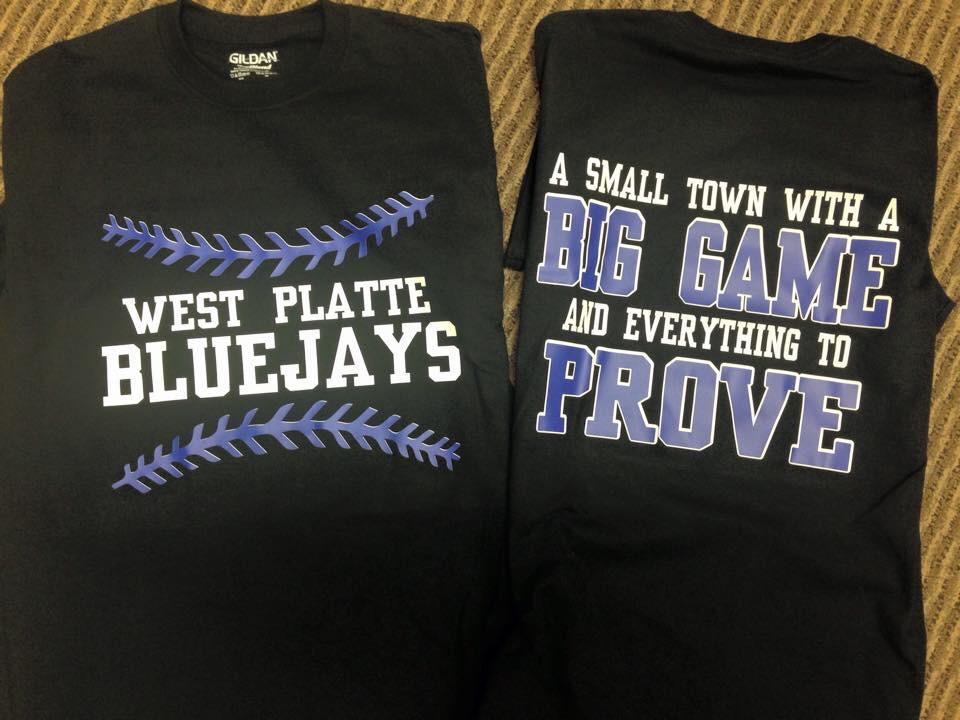 EmbroidMeLenex1's tweet photo. Just a little baseball project we had going today!! #printcut #baseball #smalltown http://t.co/qdNcHCJvj4