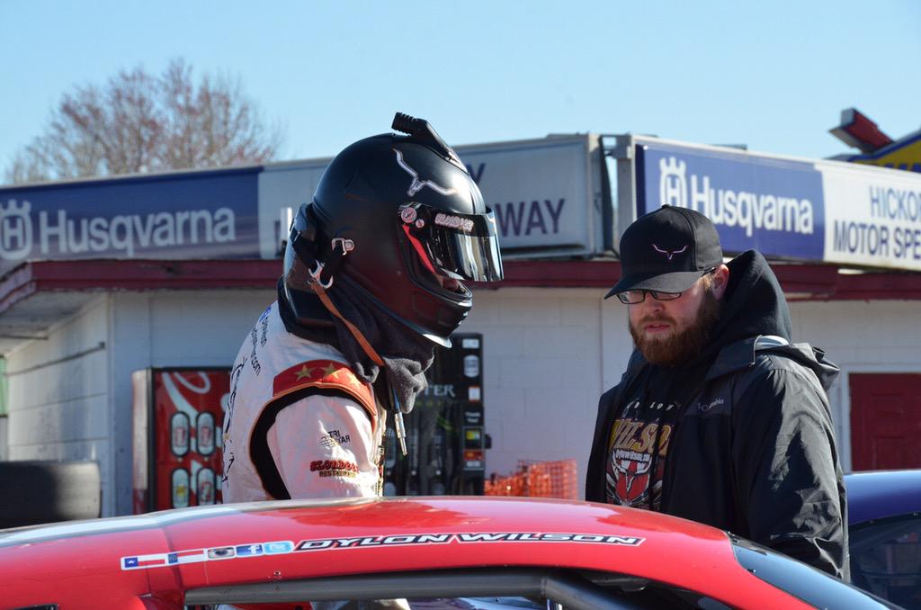 WilsonRacingPR's tweet photo. 3/28/15 8th place @ Hickory http://t.co/dc32l0Y0cR