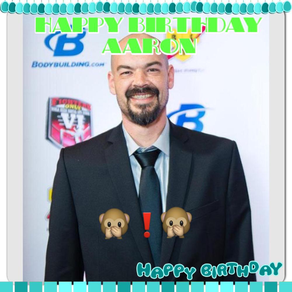 HAPPY BIRTHDAY AARON GOODWIN!!!!     make it trending!! 