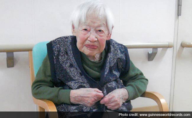 ndtv's tweet photo. World's oldest person dies at 117 in Japan http://t.co/BtlD4lbCeL http://t.co/KwkP2FnPks