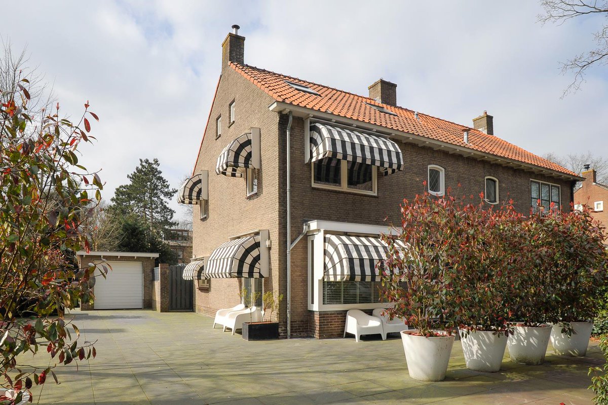 Te koop: #Woonhuis, Willem de Zwijgerlaan 34  #Santpoort-zuid. Vraagprijs € 669.000. Info: goo.gl/4Dc8M2