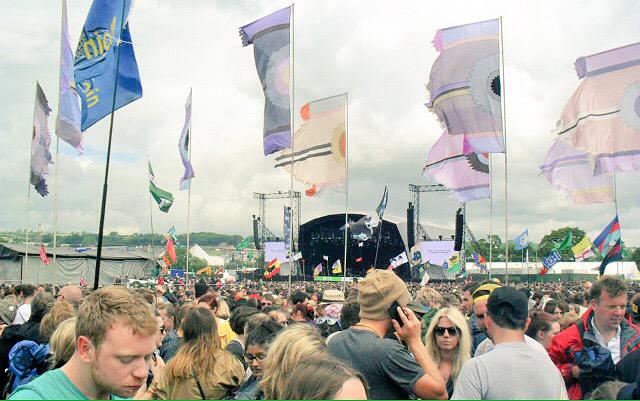 jessgomess's tweet photo. Glastonbury paid off. Now the countdown begins 😁💃 http://t.co/Q3y3bKoUSP