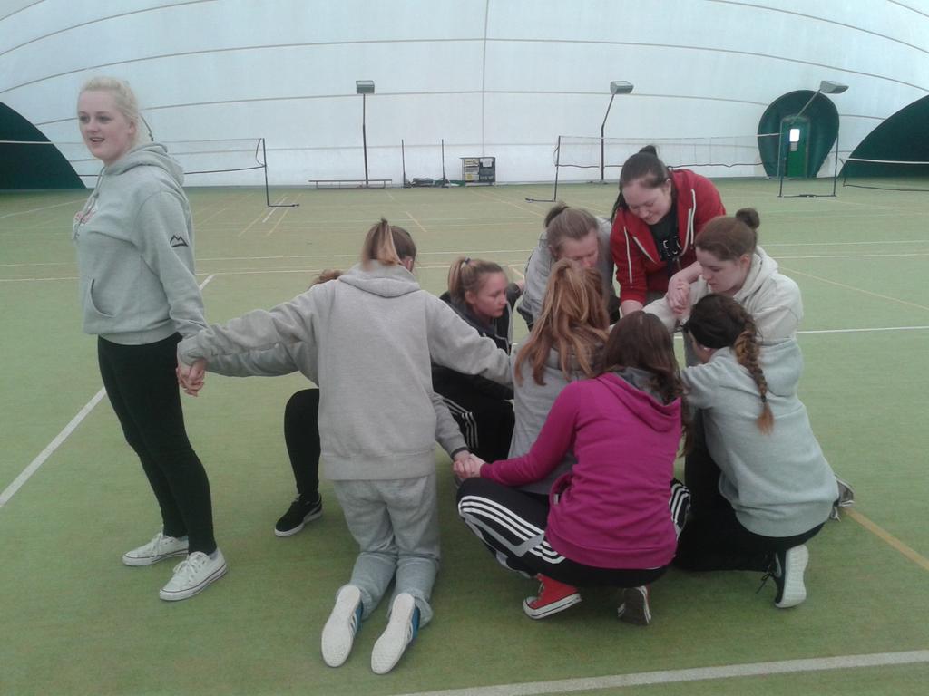 GraceE4L's tweet photo. Doctoe doctor I think im stuck! #IAmMe @NCS @JessTE4L @chlo_mydia @_Bxccaaa_ @hicarolinalopes http://t.co/uxLcTtatn7