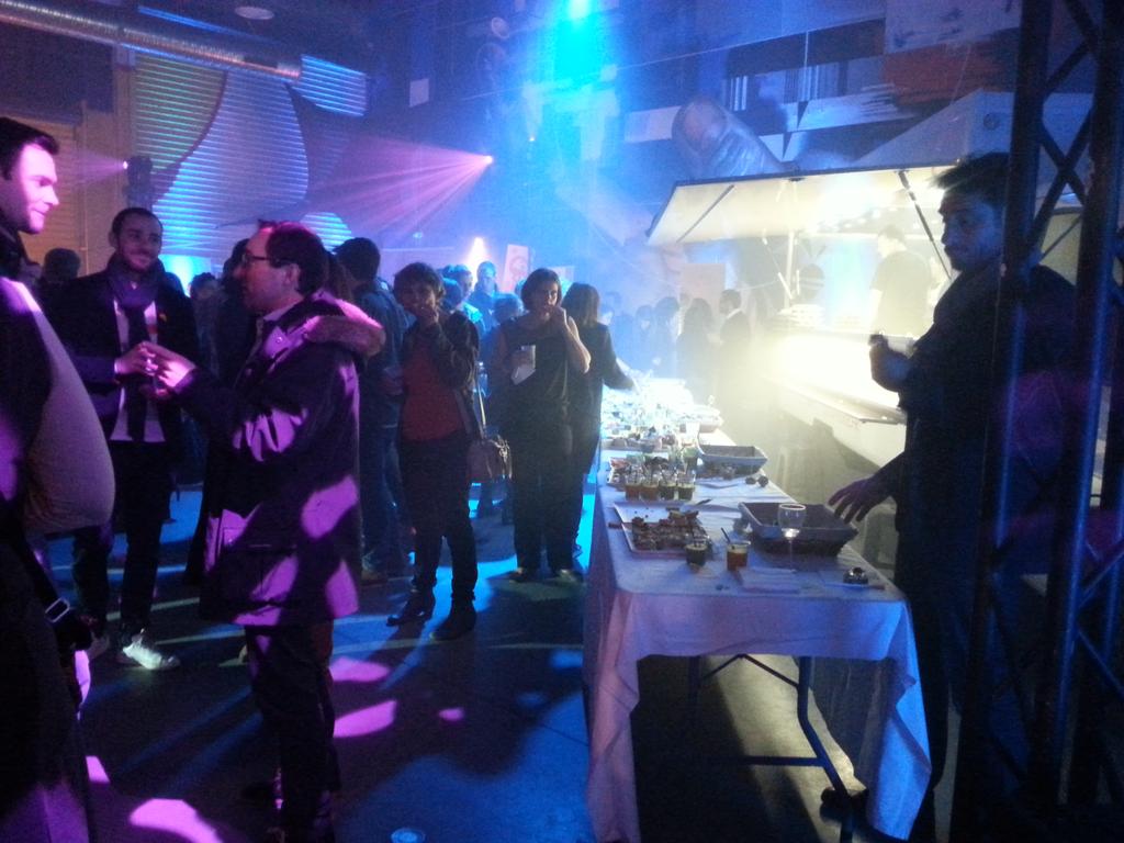 legumerie's tweet photo. Merci à tous pour cette jolie soirée #Funky3D autour du développement durable avec @GroupePoult @saintlundi http://t.co/1jLQwh1mjo