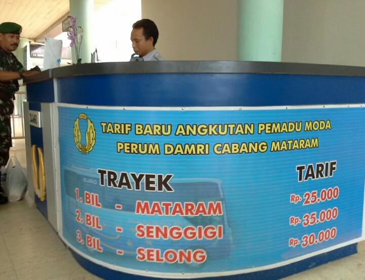 infolombok's tweet photo. Tarif angkutan pemadu moda transportasi bandara rute BIL ke Mataram, Senggigi, dan Selong #busBIL http://t.co/F1uPgRayp5