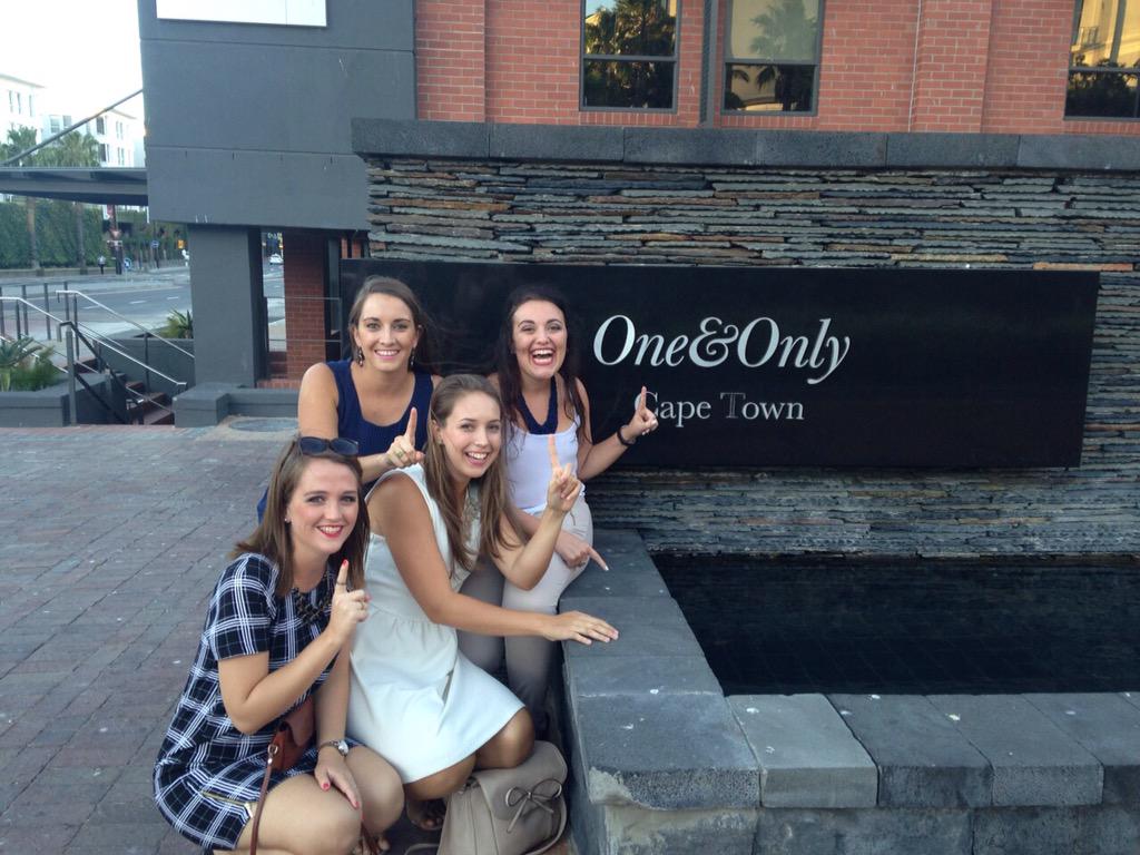 charne1405's tweet photo. @945Kfm @RyanOConnorSA Please make our year and send us to the 'one and only' 1D. We've entered all comps @Mareli_B http://t.co/ySISBbOUPj