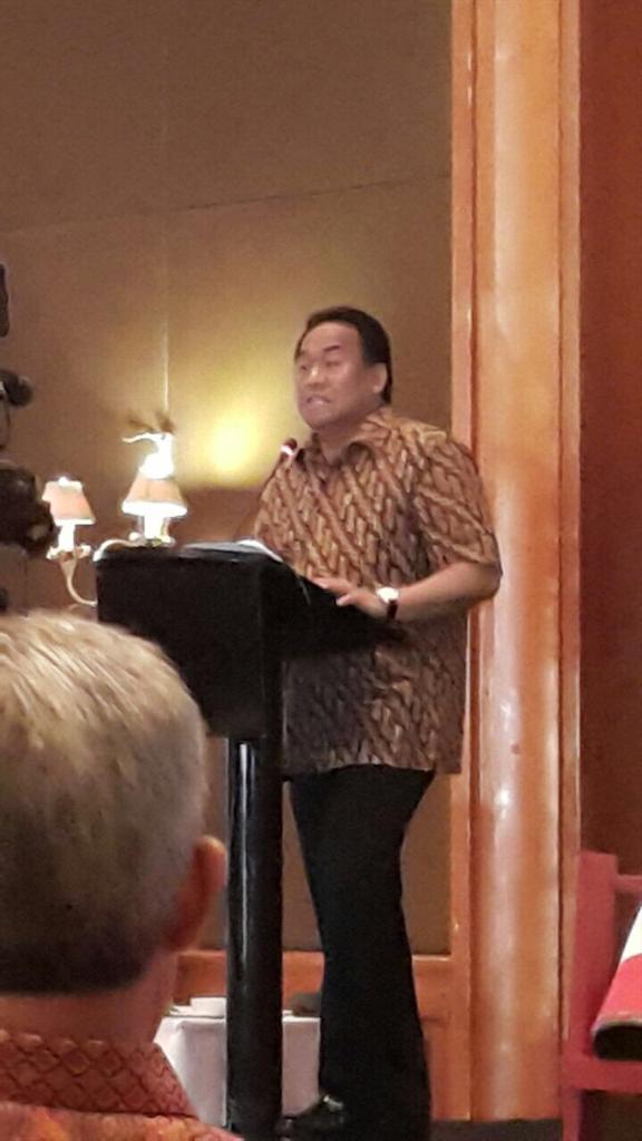 Aprindo_DPP's tweet photo. Pembukaan Musyawarah Nasional VI APRINDO yang diresmikan @RachmatGobel di Jakarta (01/03/15) http://t.co/YJeFlGSLbm