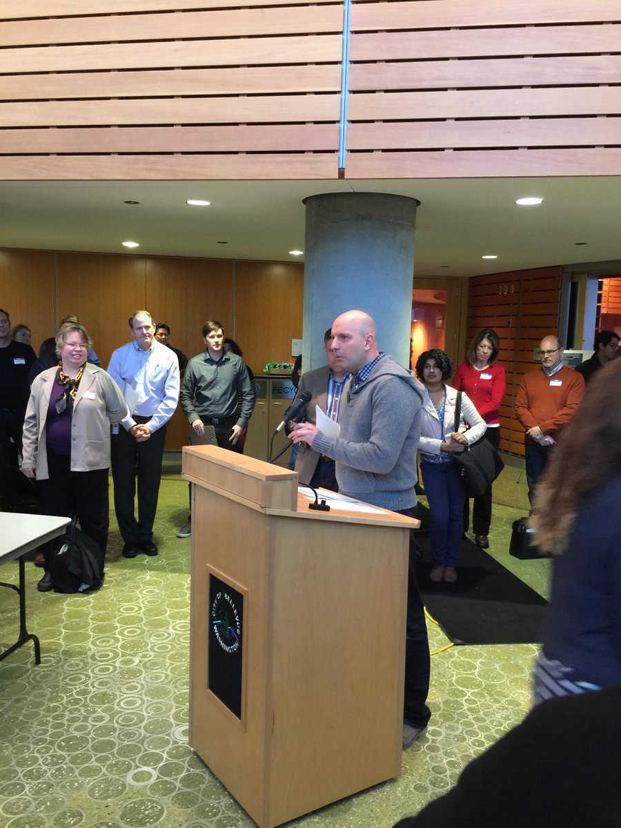 AppBugs's tweet photo. Thank you #StepNW for organizing the Spotlight event last night. We had the chance to talk to many interesting people http://t.co/koOPq7z5NZ