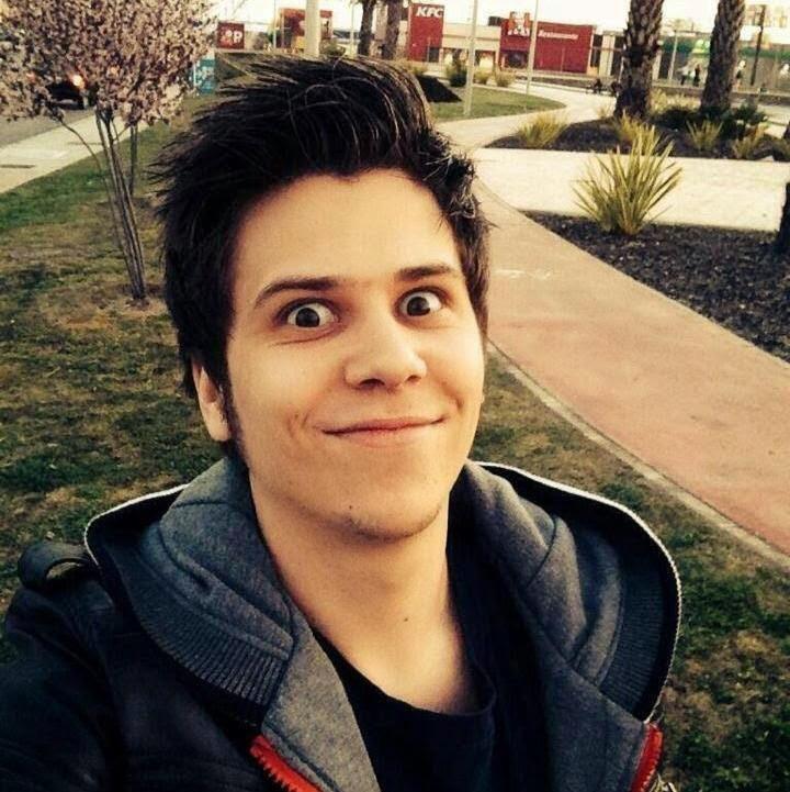 SheniaForxs's tweet photo. #elrubiusomg #Rubius The best! http://t.co/0jzoRBDXVa