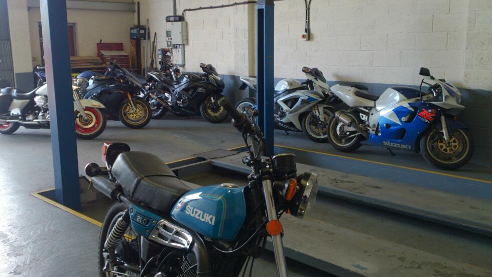 cresmotors's tweet image. #biketesting well under way at Crescent Motors #Woodville! Call Stuart on 01283 220880 to book your bike in today
