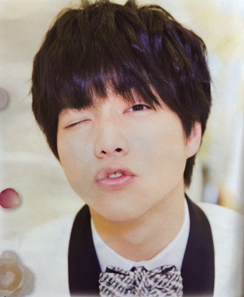 826dxs's tweet photo. ┼┼

　＿＿　初めて見たあの日から

　　　　　西侍　赤　

　　　　　独占　嫉妬　溺愛

　　　　　　　　君が好き　＿＿

#RTしたnrさんbotさんフォローする 

┼┼ http://t.co/GVg1TqcHNE