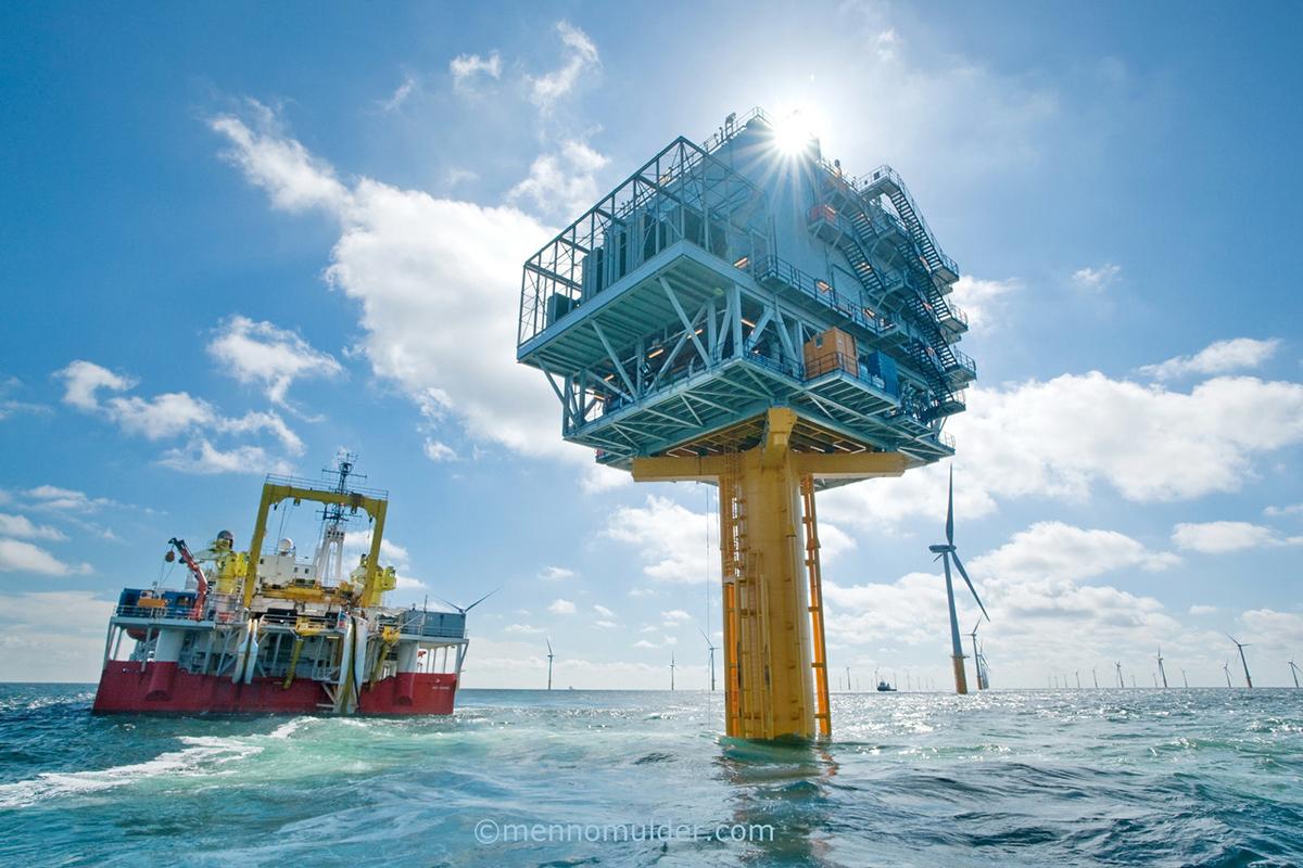 energyindustry1's tweet photo. Please visit our new Gallery from @offshoremenno @ShaleMarkets #OGRTG http://t.co/ahPnBkbLLh @NL_RTM http://t.co/AMljRWN2Oz