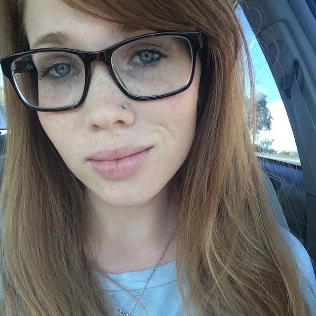 Sasskatt's tweet photo. Almost 100% sure the bigger the glasses the smarter you are #MuEpMarch day 18 http://t.co/6no7nRxWw2 http://t.co/qeWfU7D7Yj