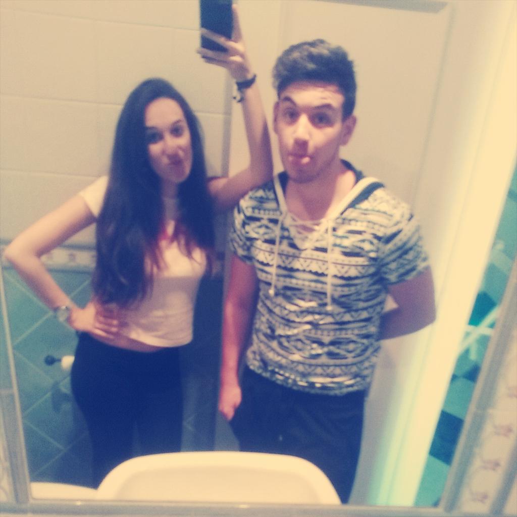 fiifa_96's tweet photo. http://t.co/hqJoLmsbYs