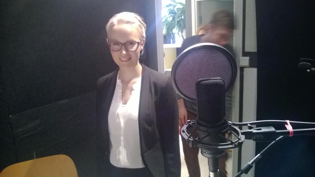 MarkoLuotonen's tweet photo. Making of #poliisi'n #strategiavideo. Hyvä meininki. #viestintä #vainpolokitpuuttuu http://t.co/t7aeBEqU49
