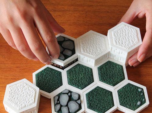 fabbaloo's tweet photo. Earlier: Open Board Game Opens Up Gaming http://t.co/ygIdIGixjI #3DPrinting http://t.co/agkqbOG7Pr