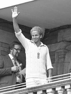 Happy 58th Birthday to ex-cricketer & commentator David Gower 