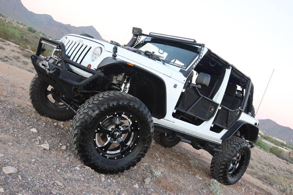 jayydee05's tweet image. The only reason I'm haven't dropped out yet is to be able to afford one of these bad boys #whensgraduation