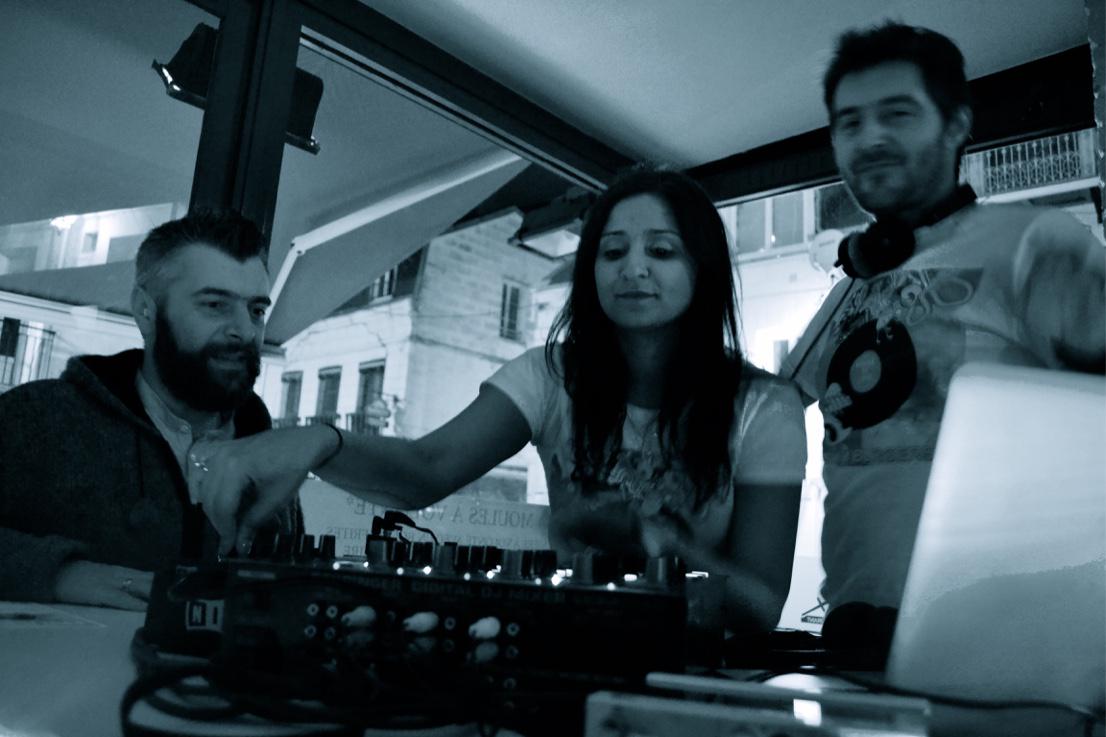 DJbini_rocks's tweet image. Funky Burgers @ReelhouseTV @RedBill_ @BigAndyDJ