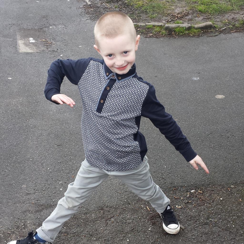 steph_barnes1's tweet photo. 😍😘 @thorpey09 http://t.co/iWCk4fjoKX