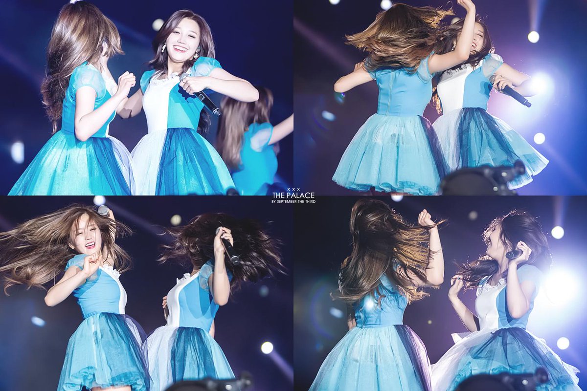 Apinktown's tweet photo. 150322 Apink Pink Paradise In Singapore. Bomi Eunji
https://t.co/1F4bcjfOUV http://t.co/kzqOAPrGN4 Cr: The Palace