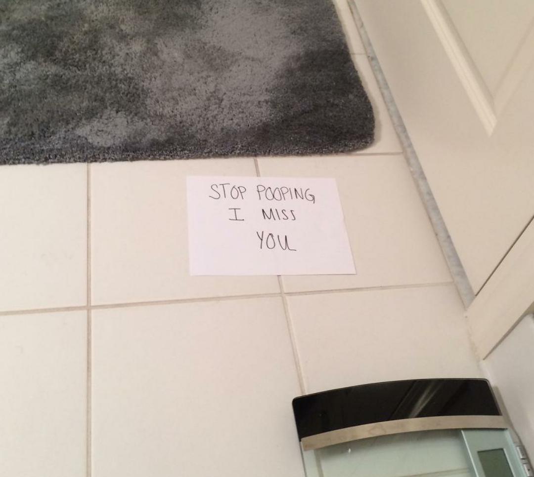 DrEdwardAMasen's tweet photo. This is so you, @DrTanyaDenali RT @Raine4ver: Me as a wife 👀 http://t.co/GXACWpbMtO