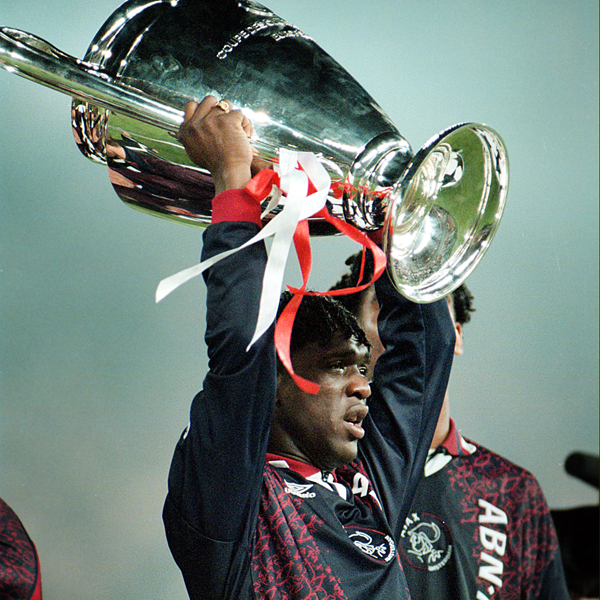 \" Clarence is vandaag 39 jaar geworden! Happy birthday Clarence! 