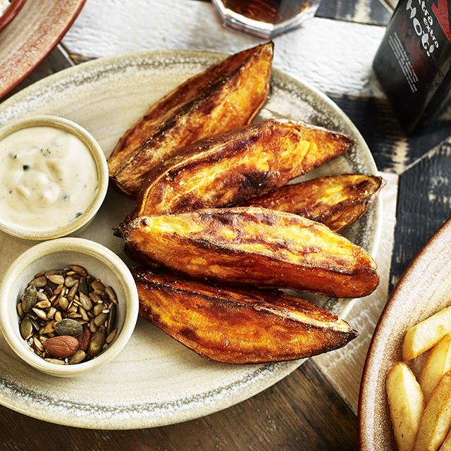 NandosUK's tweet photo. Sweet Potato Wedges have landed! >> http://t.co/pl4wFmrhfL http://t.co/YkOZUtR5ZJ