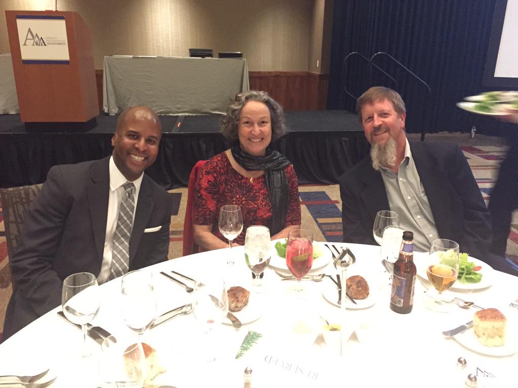 ColbyShultz's tweet image. @shawnboynes @LynneOpperman at AAA's Closing Awards Ceremony @anatomymeeting  #anatomy15 #expbio