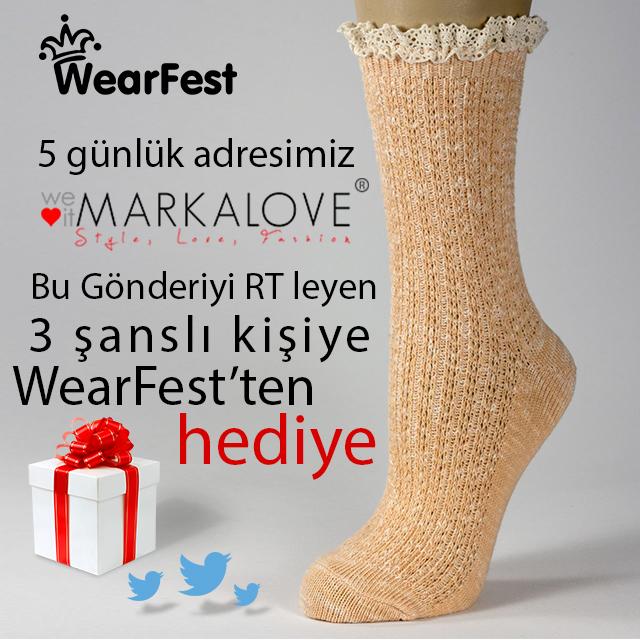 5 Günlük markalove.com kampanyamızı RTleyen 3 şanslı kişi hediyeler kazanıyor. #1nisan hediyesiz olmaz. :)