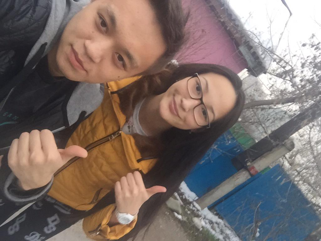 samsonova_m's tweet photo. Пока мы тут тухнем в Павлодаре , наша девочка тусуется в Алматы 👌 #queex #tsoyzhannet http://t.co/8LhtRGLLRO