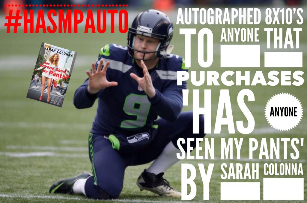 Jasmineismajor's tweet photo. Tweet @JonRyan9 proof you bought Sarah's book with #HASMPauto and you could win a autograph!💚💙 http://t.co/Uld5Nxg56l