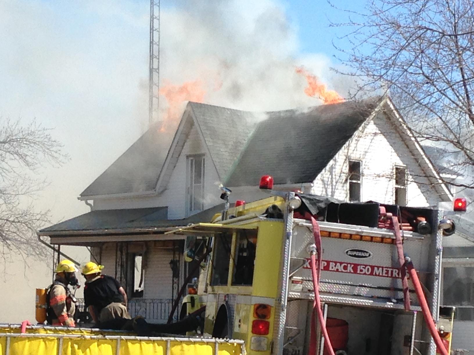 CTV Kitchener on Twitter "PHOTOS Fire rips through house near