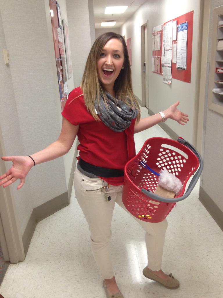 AFjers's tweet photo. 1522 got the fannybaskets in today! @AmyTrevarthen @DaleVenteicher @JProbstAP @glandrew http://t.co/otV0j5VYOP