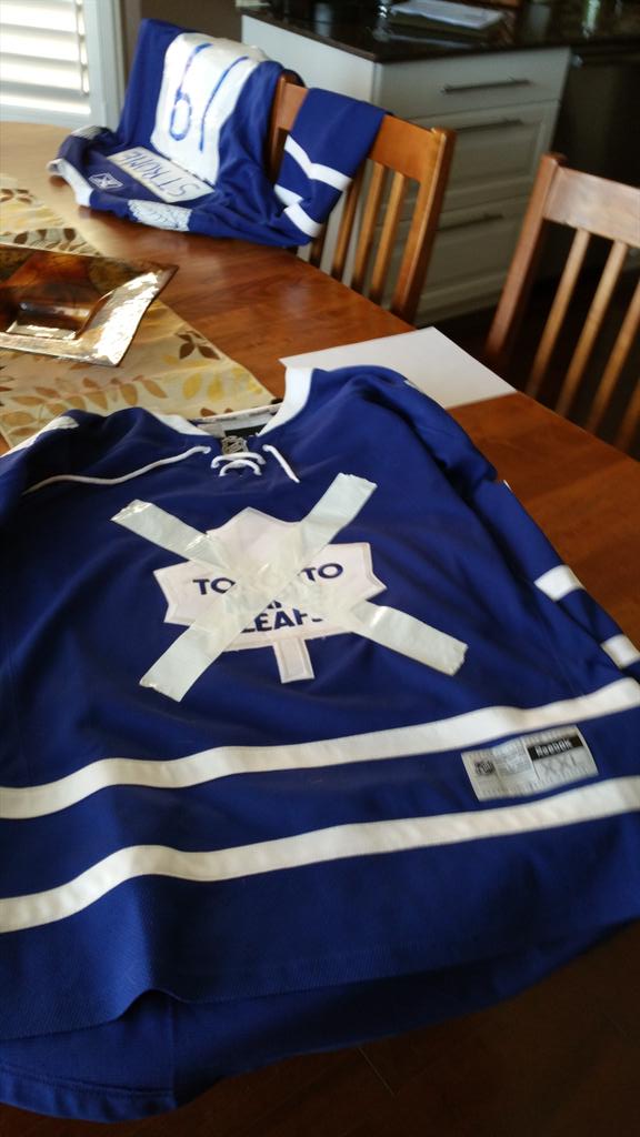 anthonyfilice11's tweet photo. Ready for tonight #tanknation @Steve_Dangle @AdamWylde http://t.co/TDrGJJpdb5