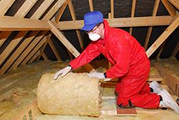 Carbon_Surv's tweet photo. @carbonsurv 100% Government funded Loft and cavity wall insulation. http://t.co/YBZJRqoIDV http://t.co/zBB7gOSALt