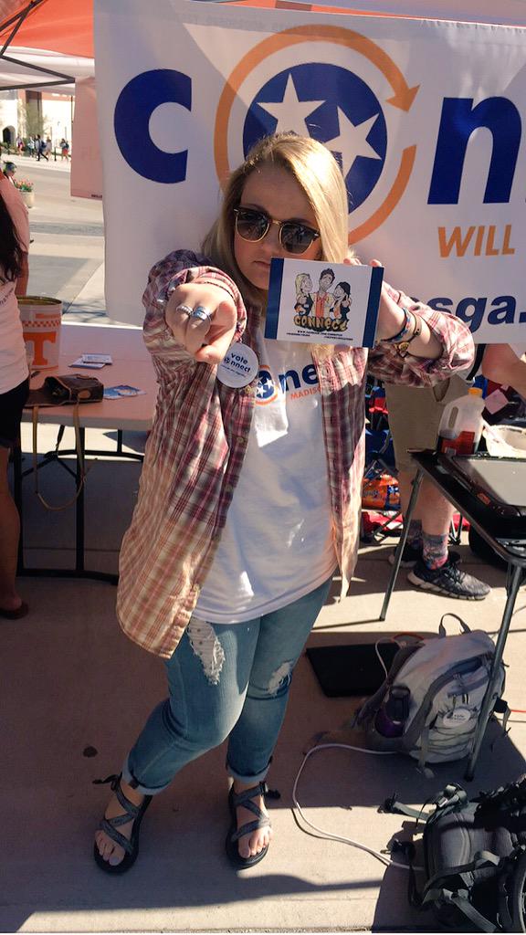 theMHarmon's tweet image. I'm voting @Vote_Connect are you??