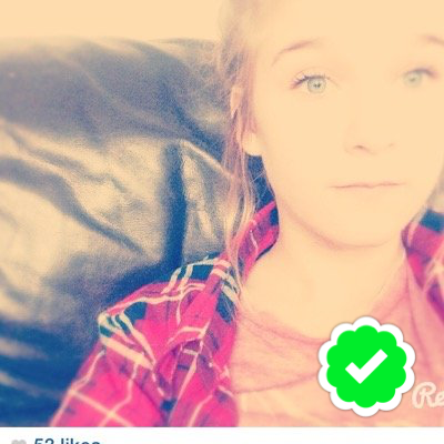 holleehoran's tweet photo. I've just TwitBadged my profile pic with TwitBadge for iOS! https://t.co/kYQi5JhDWR http://t.co/5CvgLunutB