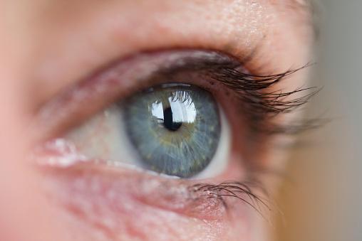 bmj_company's tweet photo. Why can't #NHS doctors prescribe the cheap, safe and effective sight loss #drug #Avastin? http://t.co/324DZk9JJK http://t.co/OF7ncZsTEZ