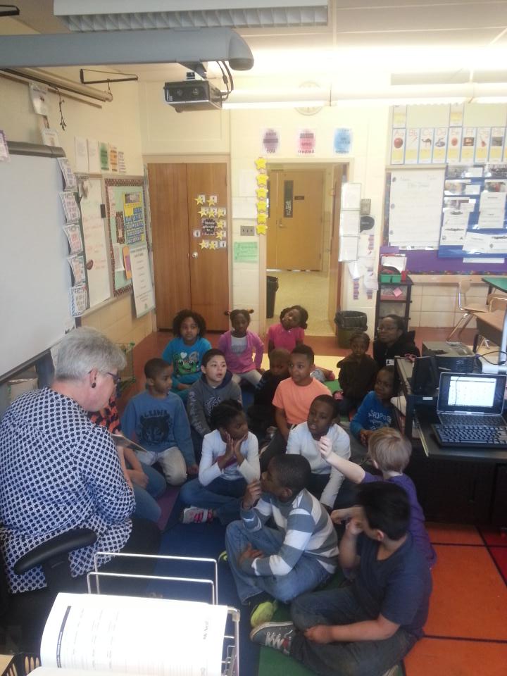 CKoehler711's tweet photo. Celebrating reading @BaltCoPS #glenmar http://t.co/sW6XtNj3tM