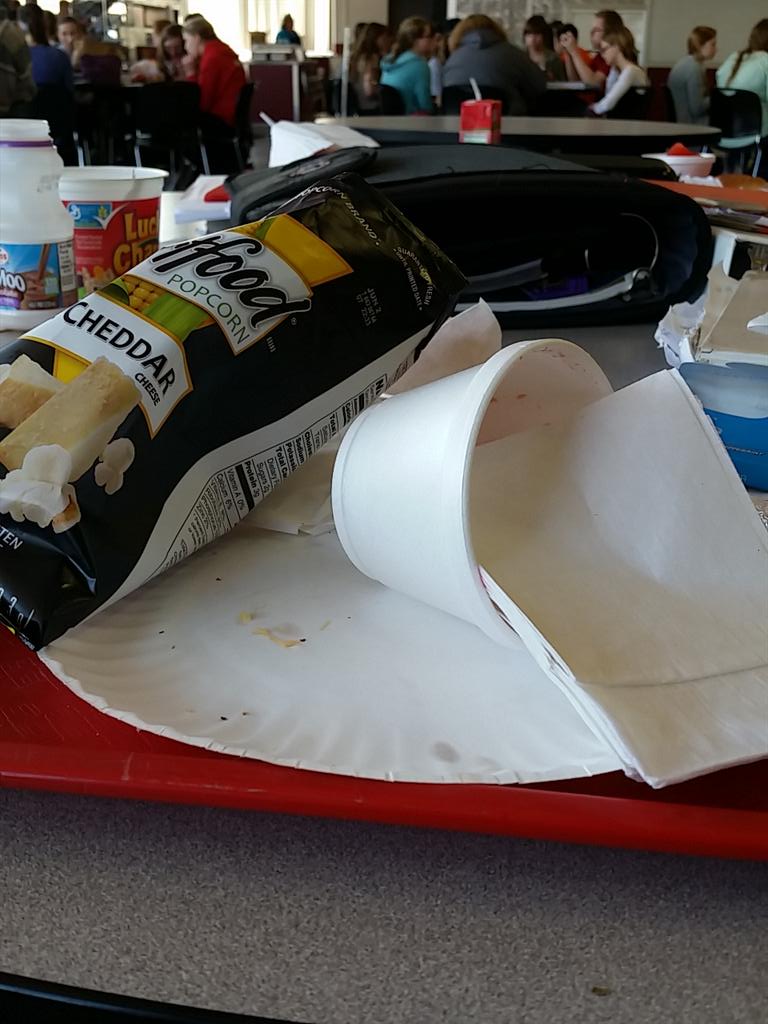 wsdgarbage tweet picture