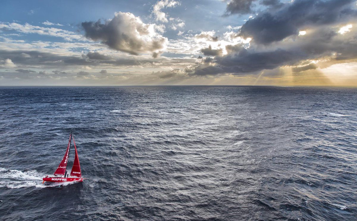 #VOR on <a href="/redbull/">Red Bull</a> - Point Nemo - The world's most remote place: bit.ly/point-nemo