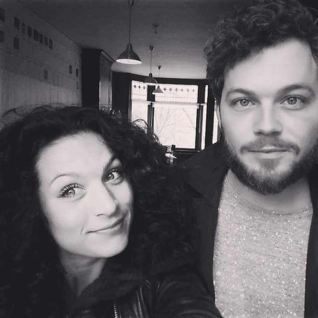 TeamEvaenTeun's tweet photo. Eva en Teun vandaag bij de repetitie van seizoen 3 van @adamevadeserie #Onderwegnaarseizoen3 http://t.co/8huRS8QK6y